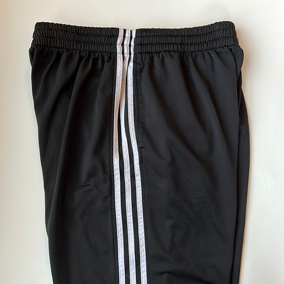 Adidas sweatpants - Picture 4 of 8
